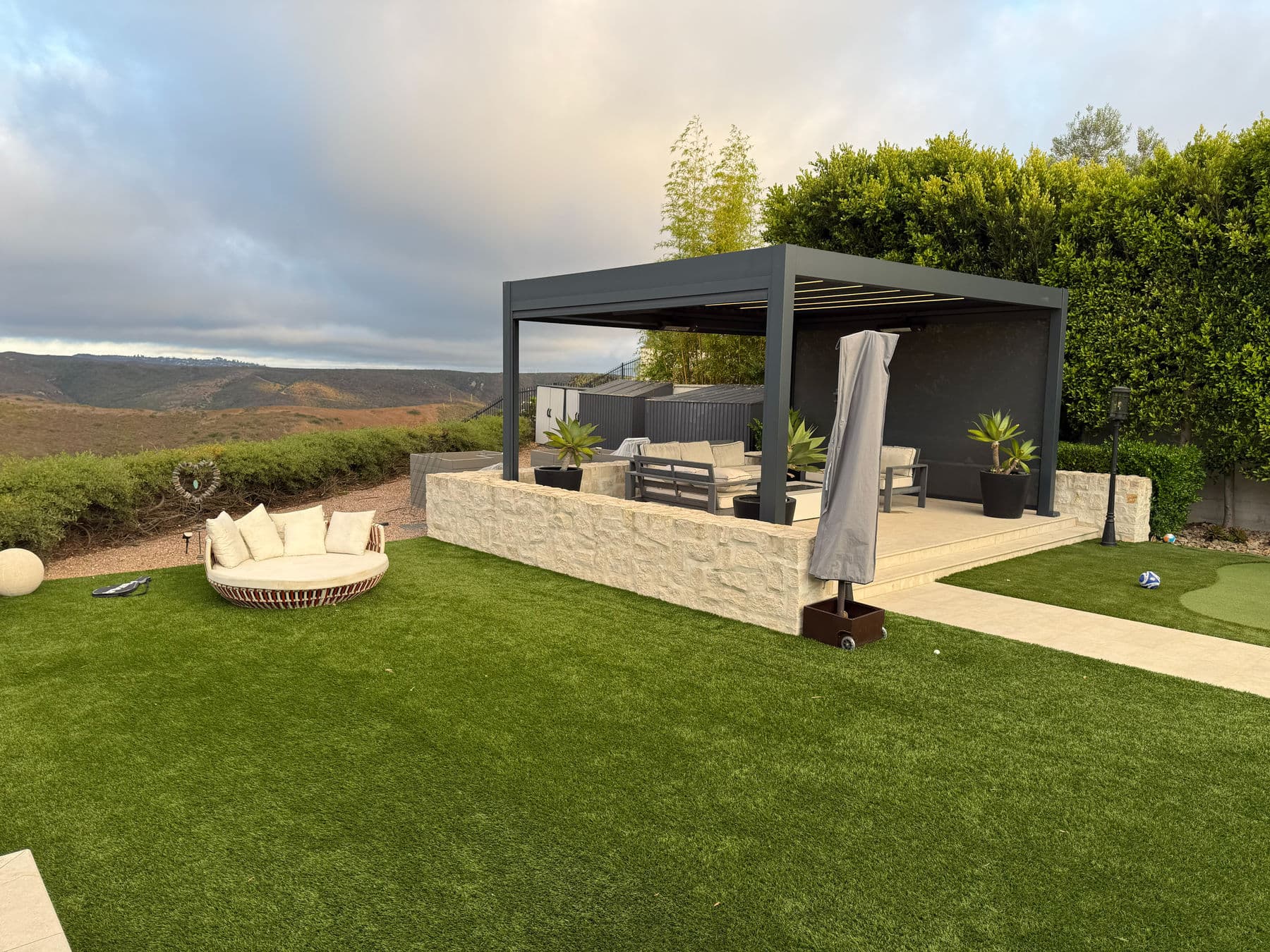 Louvered Pergola — 3