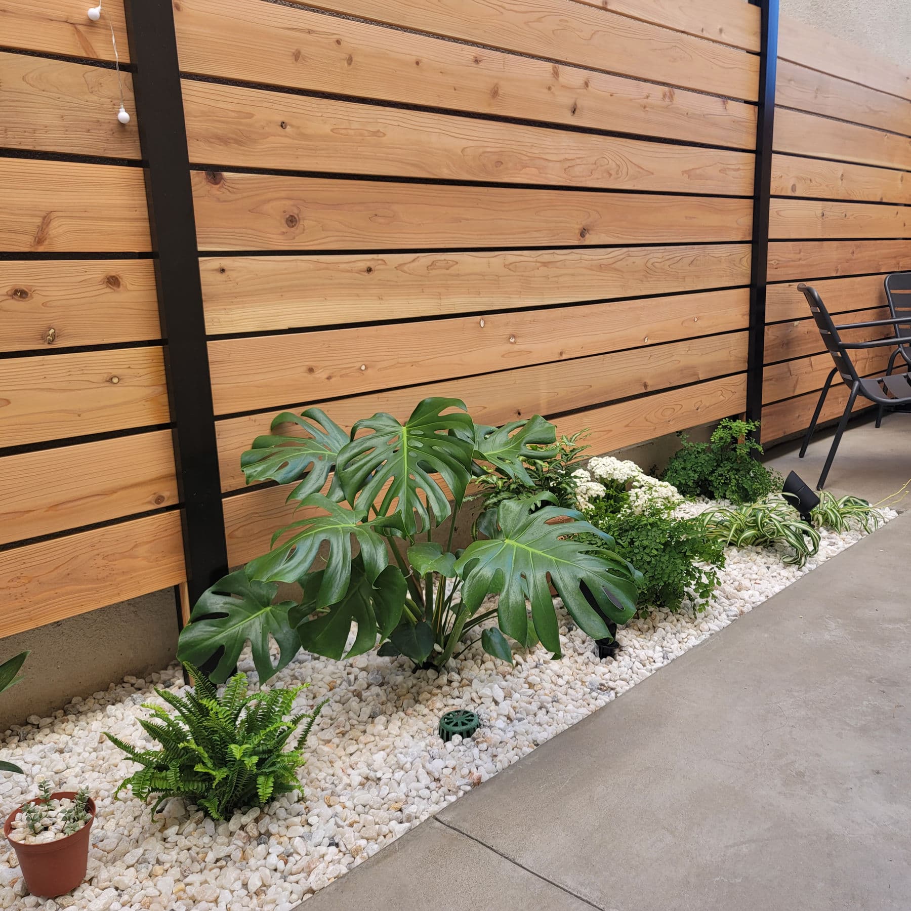Plank Fence Wall — 16